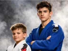Jiu-Jitsu Kids e Juvenil